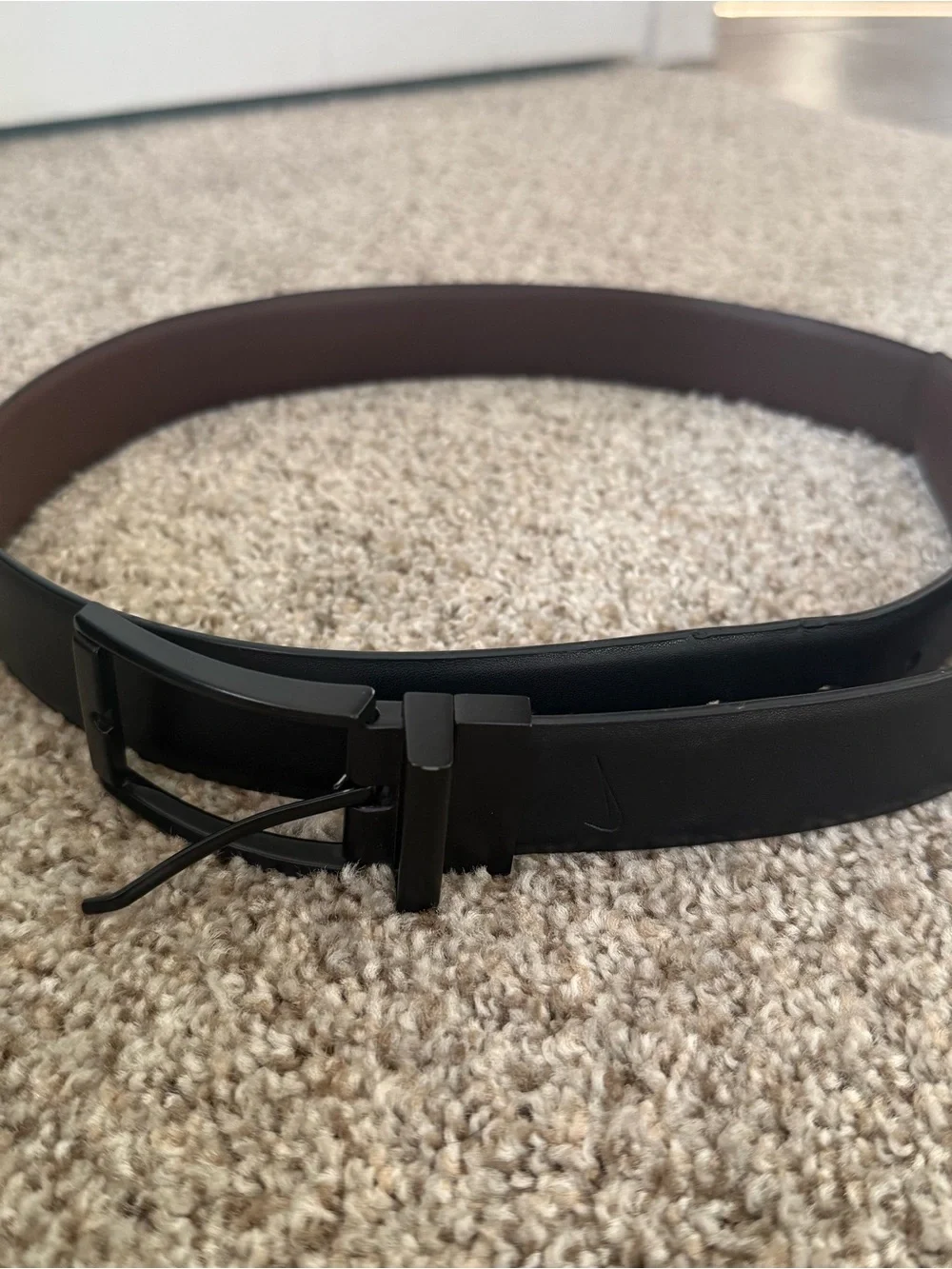 Two Nike Reversible Belts Mens 34 Black and Brown Athletic Golf Leather